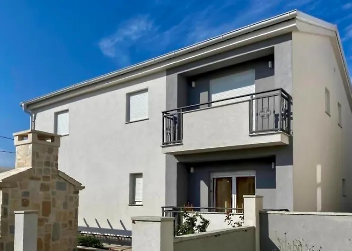 Apartmán Cozy In With Wifi Vir